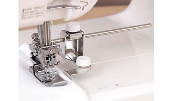 Janome CoverPro - Instelbare naadgeleider